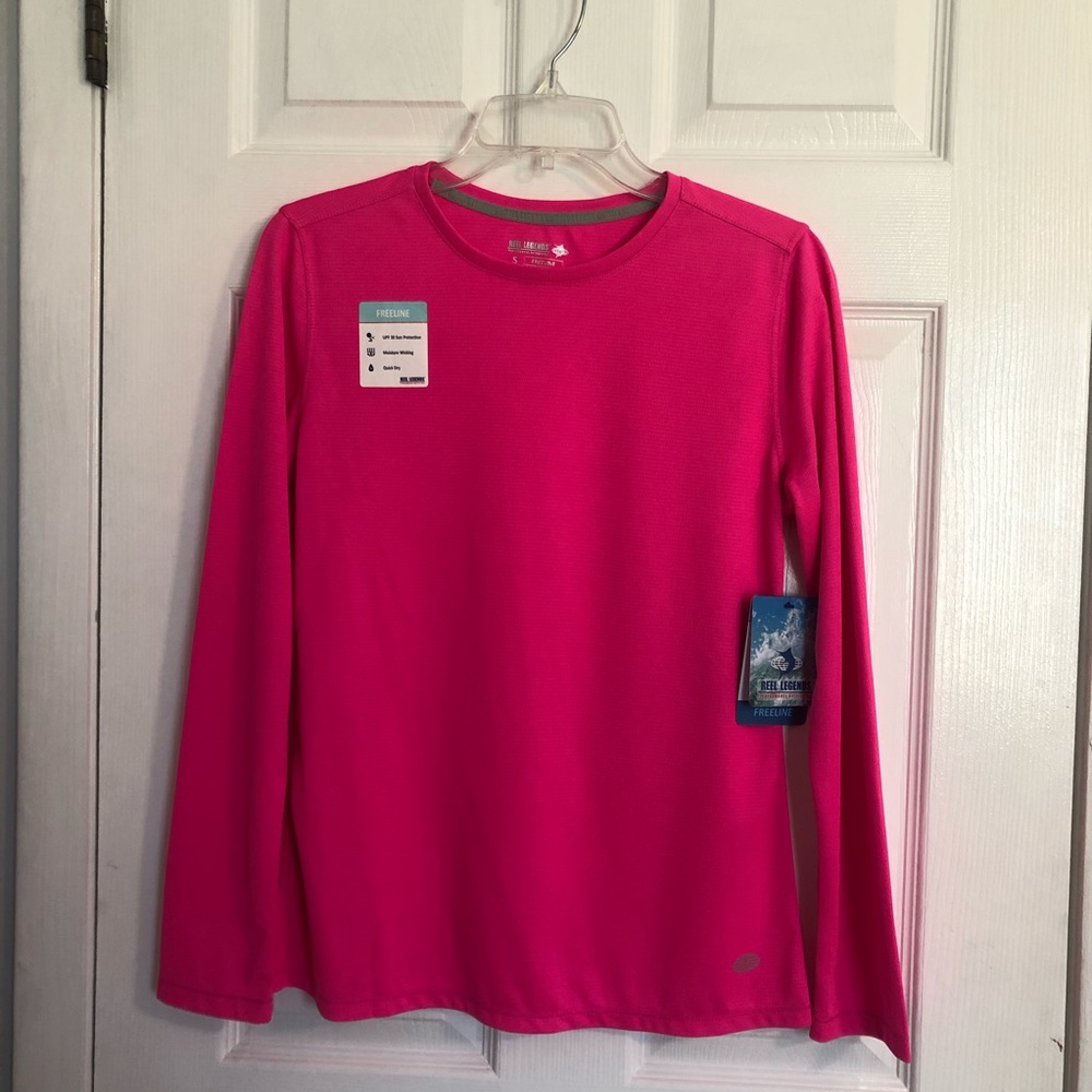 Reel Legends Woman’s Freeline Collection Top Sz S